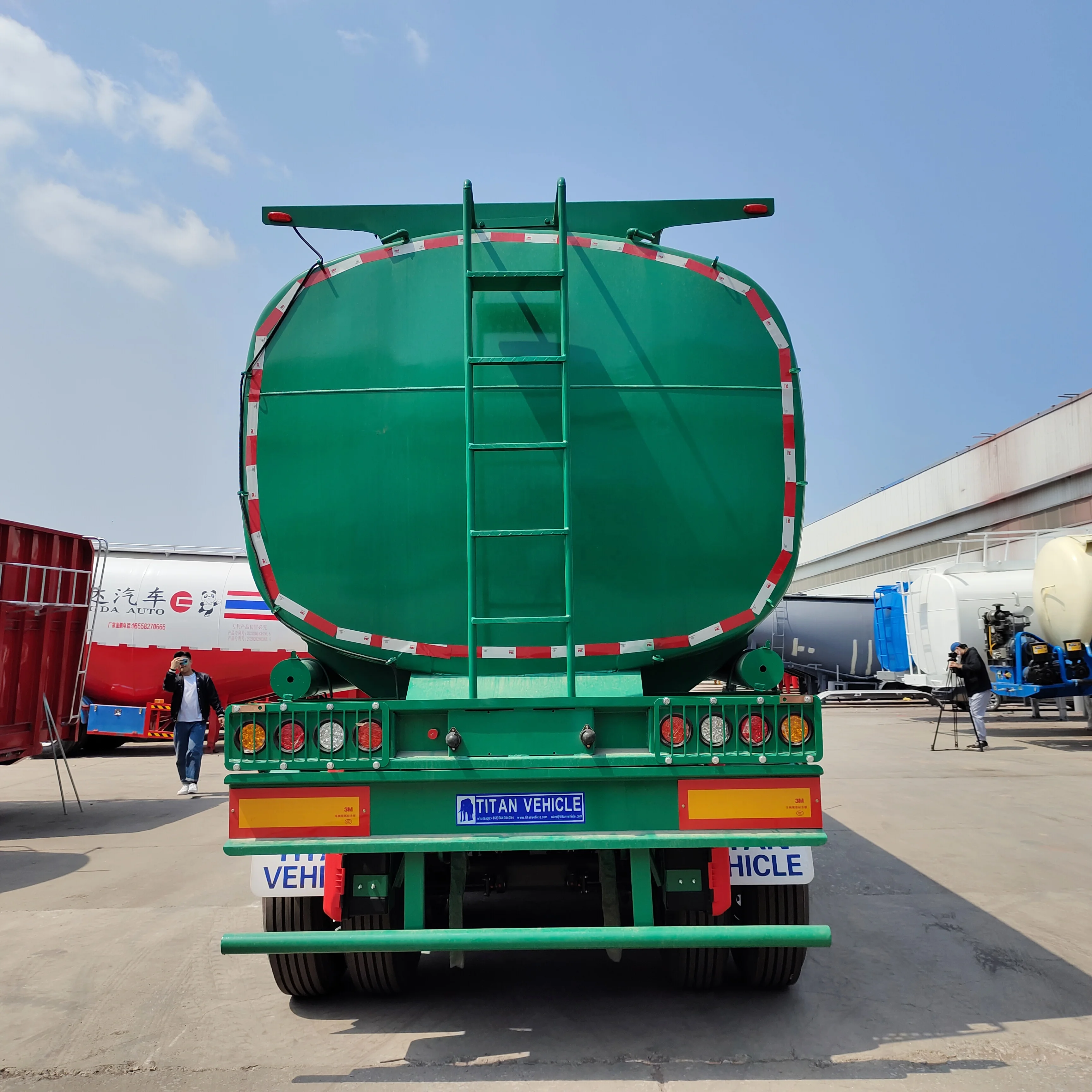 Cheap Price Stainless Steel Oil Fuel Tanker Tanks 60000l Semi Trailer for Sale