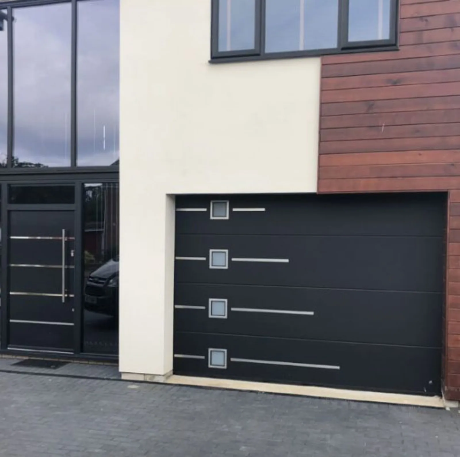 Made In China High Quality Residential Automatic Smart Control Steel Sectional Garage Doors Garage Gate
