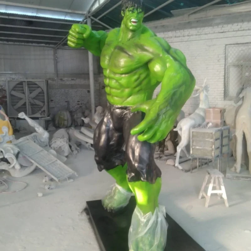 Custom Outdoor Park Decor Famous Superhero Movie Action Figures Muscle Man Fiberglass Life Size Hulk Statue Resin Sculpture