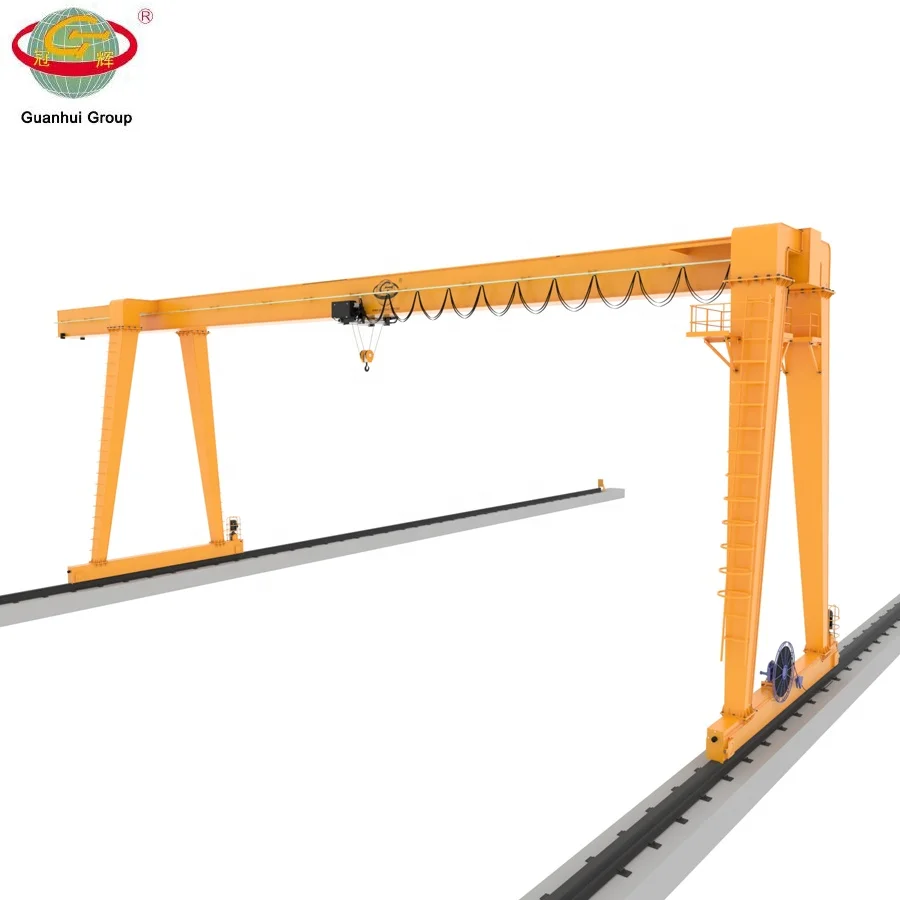 
shipyard repaire workshop small boat lifting cranes 