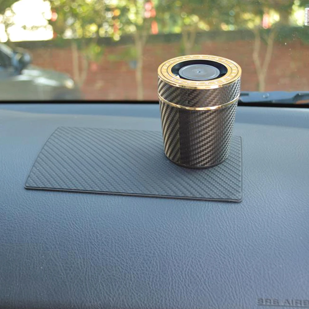 
Factory Direct Customized Eco-Friendly Plastic Carbon Fiber-like Car Non Slip Mat 