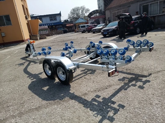 Лидер продаж по низким ценам двухосный прицеп для лодки 1500 кг с роликом