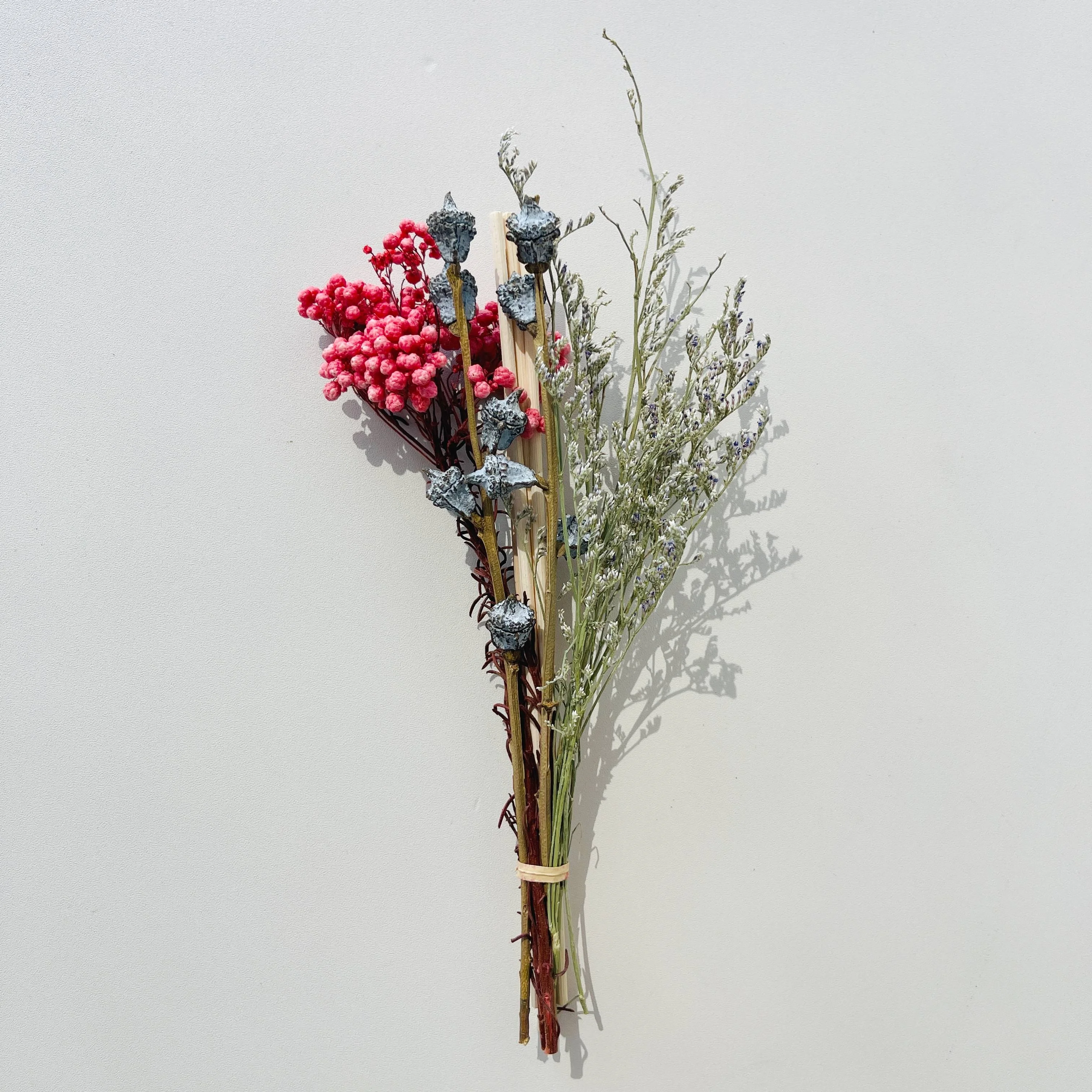 Different matches, DIY your special design dried natural flowers for Reed Diffuser