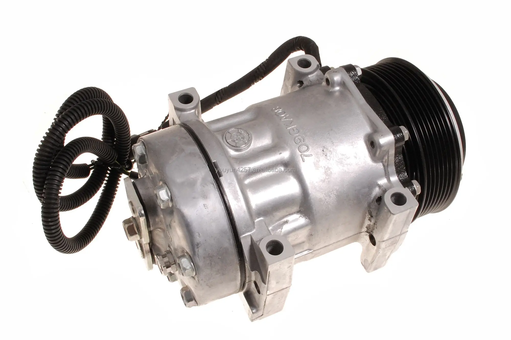 GL1412 LR031453 JPB500300 JPB500270 7H1219D623AD Air Conditioner Compressor for Land - Rover Defender 2.4 TD4 2007-2016 Parts