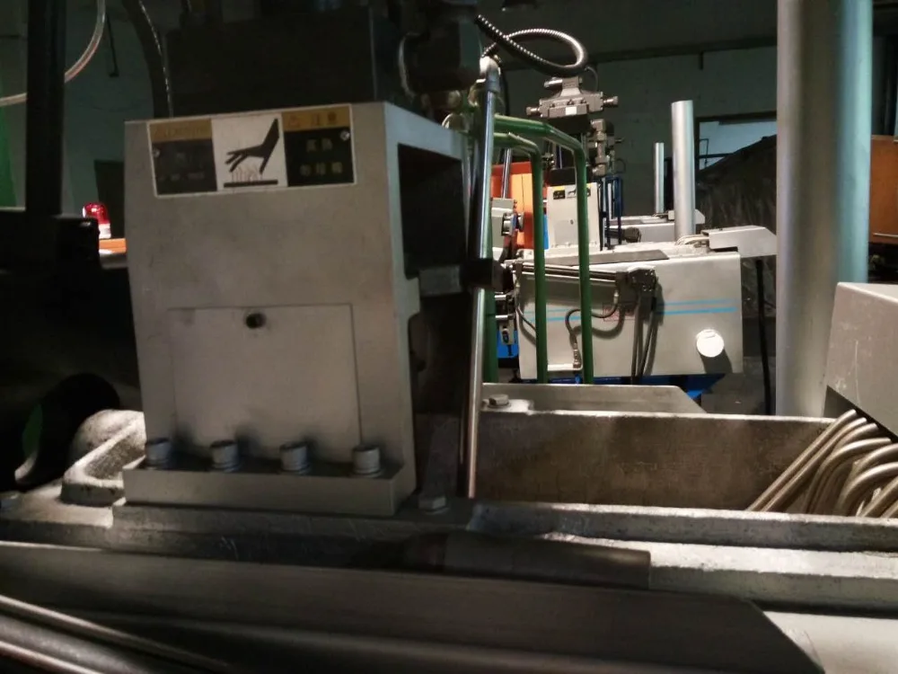 
metal button badge maker machine for die casting machine 