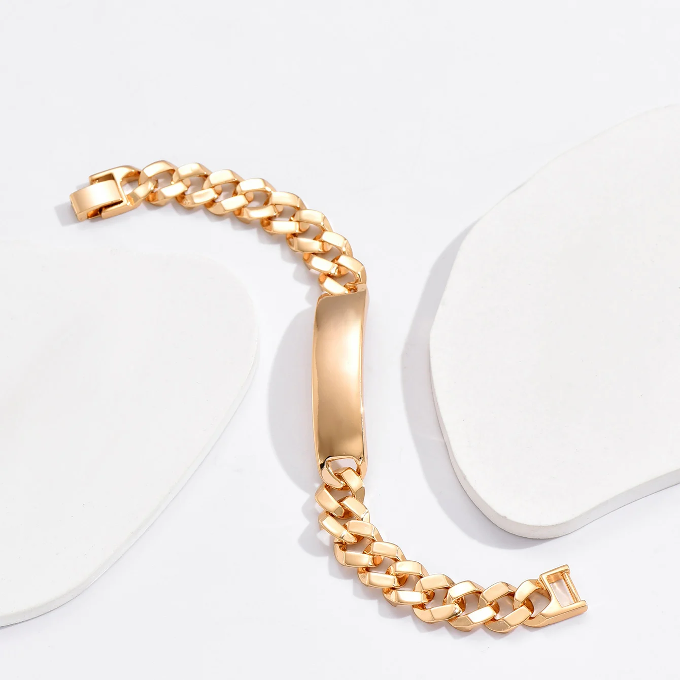 Wholesale Jewelry Fashion Hot Sale Watch Bracelet With 18K Gold Plated Bracelets