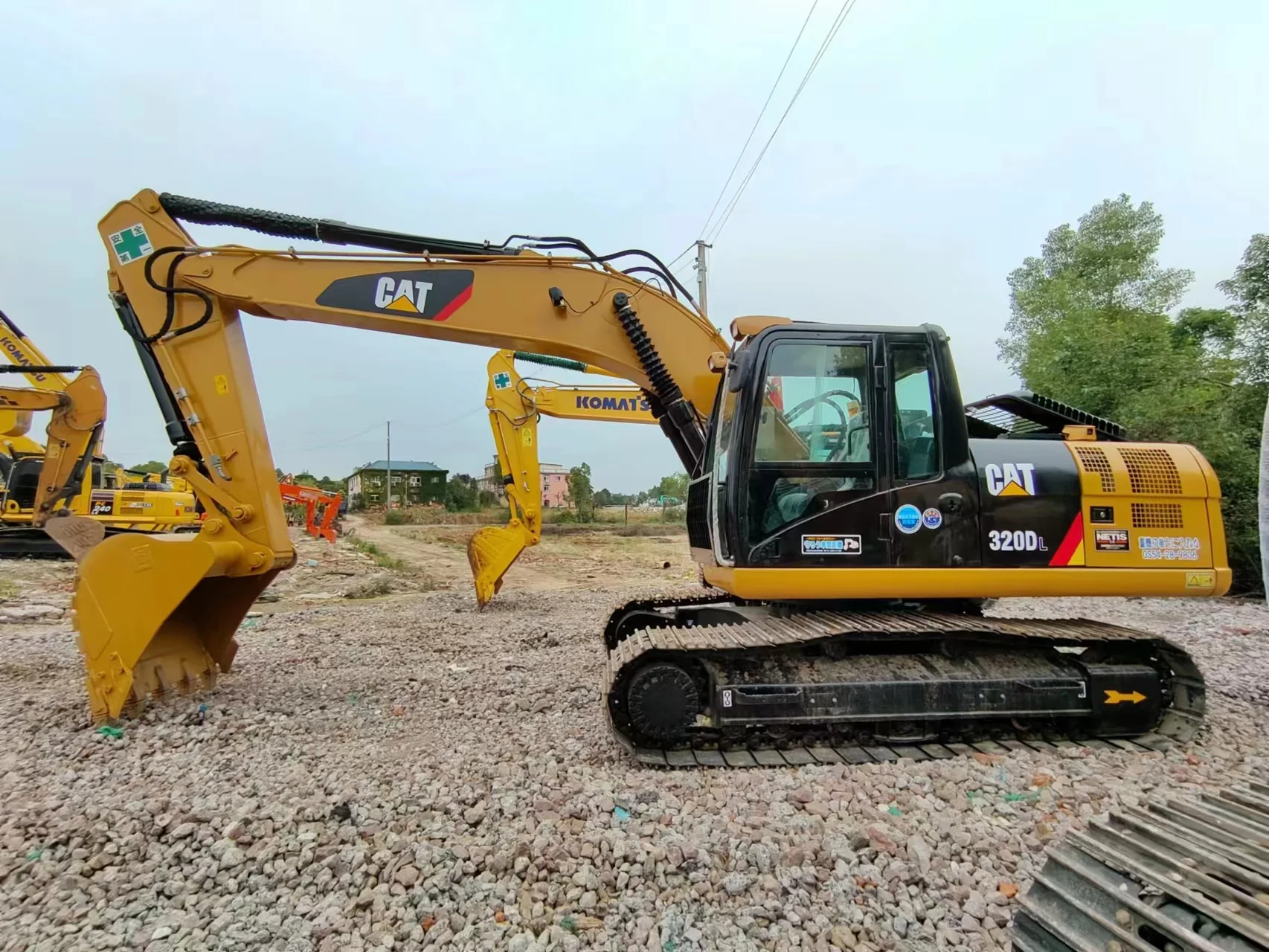 Экскаватор Caterpillar 320d L