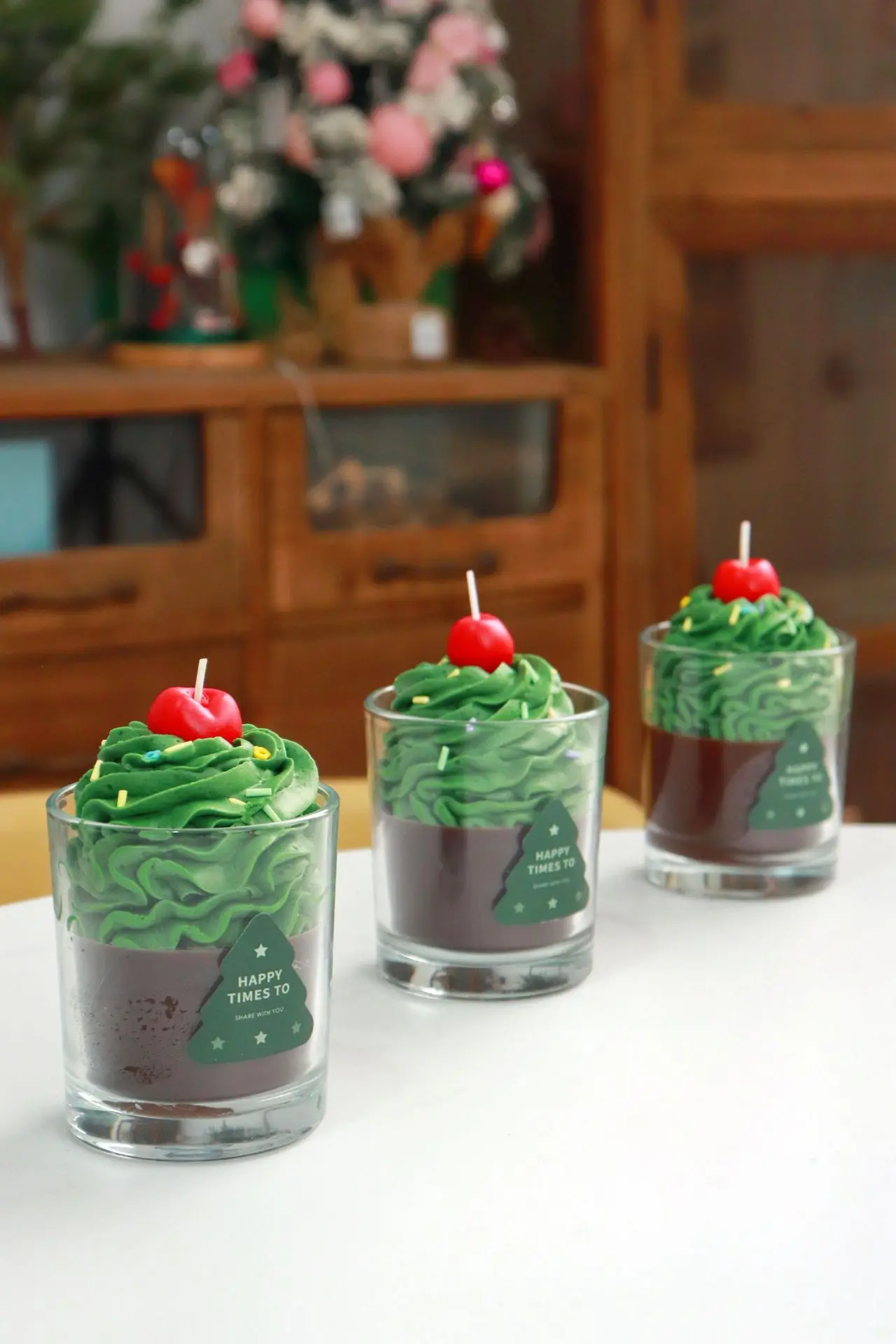 Popular Christmas Scented Candle Luxury Chocolate Clear Glass Cup Scented Candle Color Box Packing