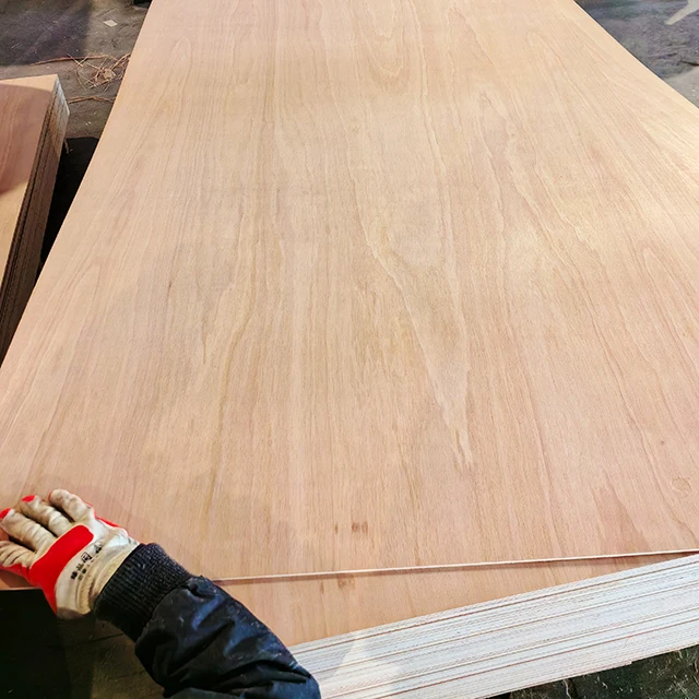 Sapele Teak Pencil Cedar Bintangor Okoume Custom veneer Natural veneer plywood