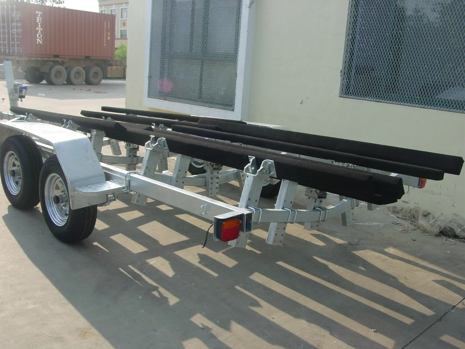 Aluminum/steel Boat Trailer Factory Made Heavy Duty Hot Dip Galvanized 7.3m Boat Trailer to Sale BCT0108P