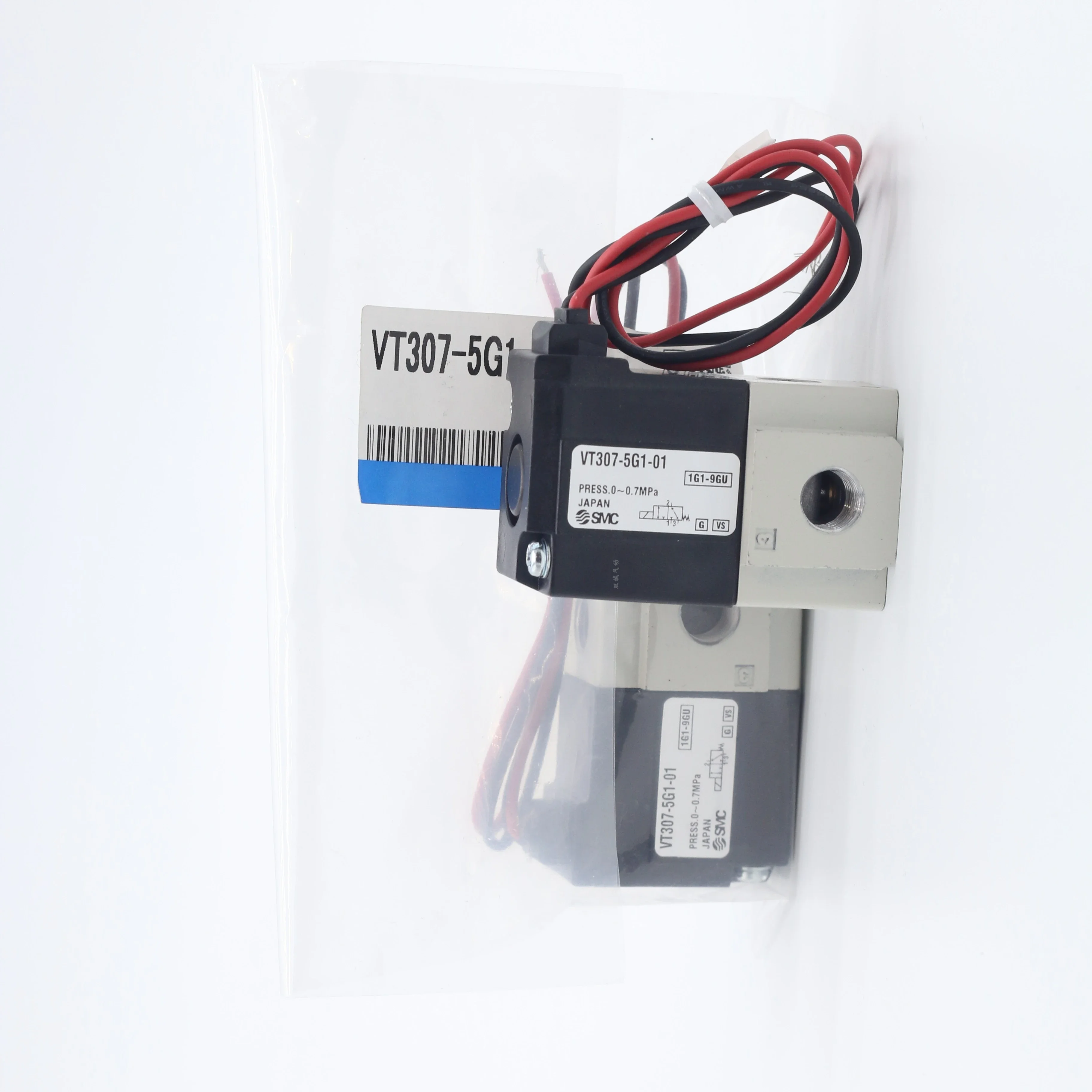 SMC Pneumatic solenoid valve VT307-5G1-01 PRESS.0~0.7MPA  JAPAN
