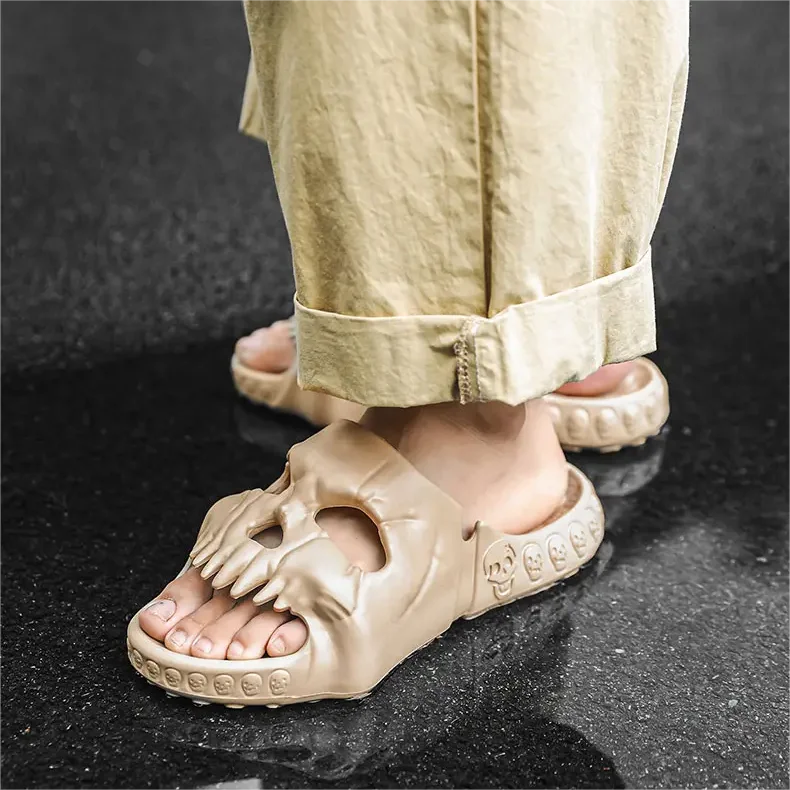 Wholesale Footwear Casual Sports Slides Couple Flip Flops Flat Women Shoes skull Slippers For Women Men Summer