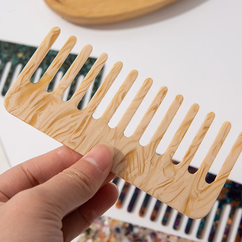 Wholesale Acetate Wide Tooth Hair Detangler Comb Colorful Eco-Friendly Hair Comb Accessories For Wet And Dry