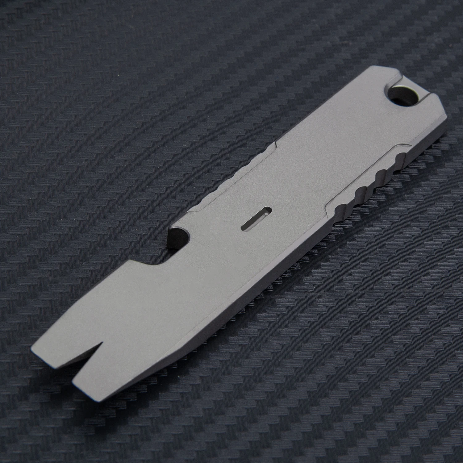 Titanium EDC Pry Bar with Nail Puller Bottle Opener Function with Pocket Clip EDC Tool