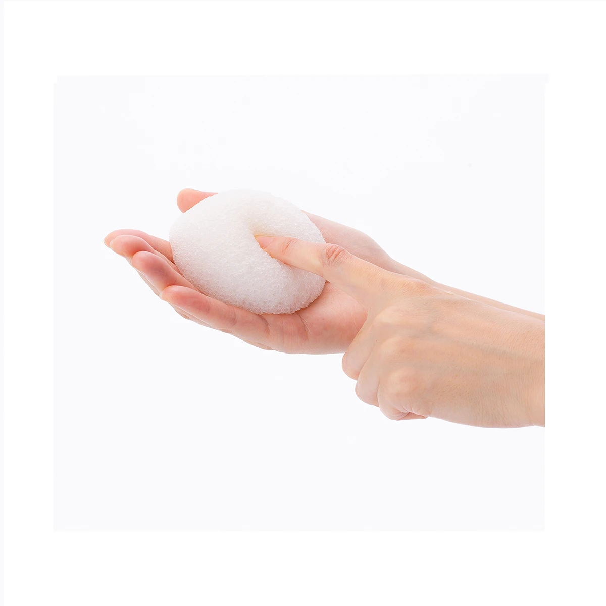 
Japanese hot sell konjac facial cleansing sponge with high quality 