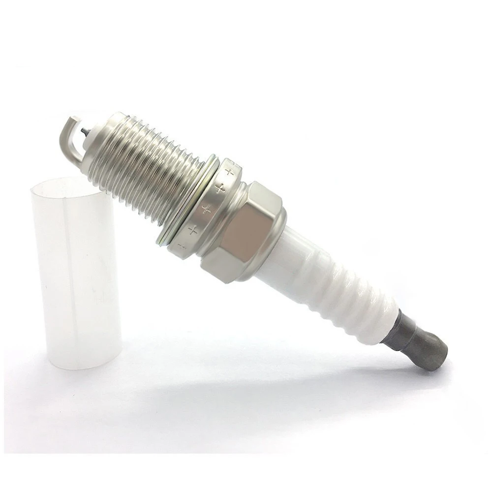 Automatic resistance spark plug used in Toyota Hyundai Mazda Ford Renault Peugeot Nissan