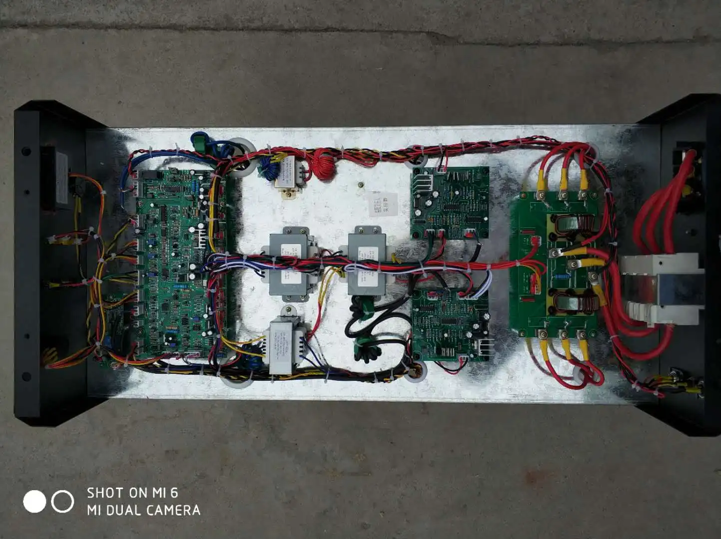 Горяч-продавая четырех-модуль с изолированным затвором (IGBT) тяжелые железные ножницы промышленного класса LGK-200 воздушно-плазменной резки в