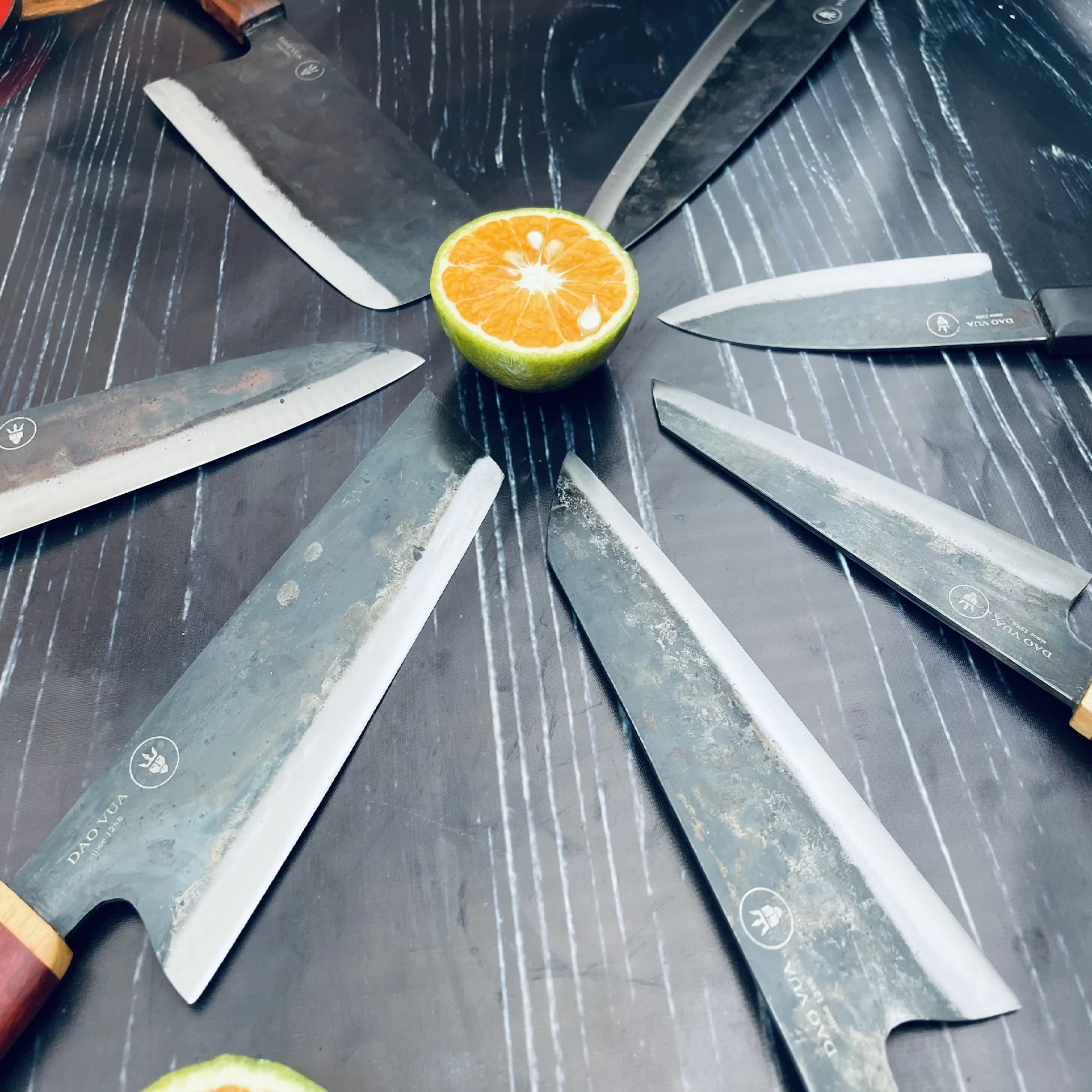 Carbon Steel Kitchen Knife 100% Hand Forged Chef Knives