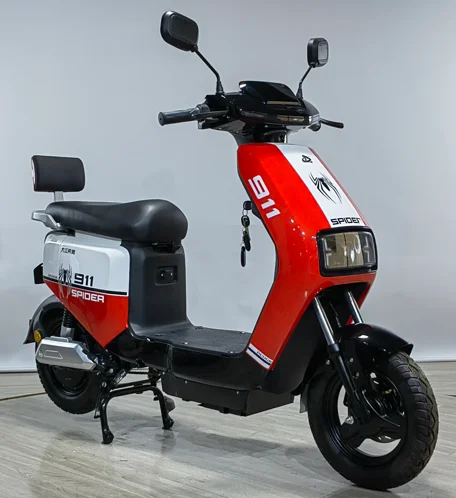 2024 Hot Sale Vintage Electric Motorcycle Scooter 600W 60V Fast Electric Moped Motorcycle for adult