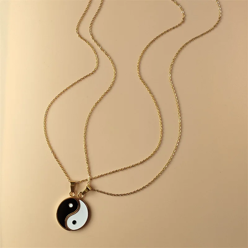 2022 Hot Sale Unisex Chinese Vintage Black White Enamel Stainless Steel Pendants Couple Yin Yang Necklace
