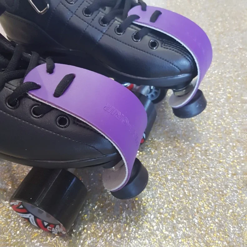 Новинка, Лидер продаж, аксессуары для катания на коньках, унисекс, для девочек и мальчиков, в паре, защита для плоских пальцев, защита из искусственной кожи для четырехколесных коньков