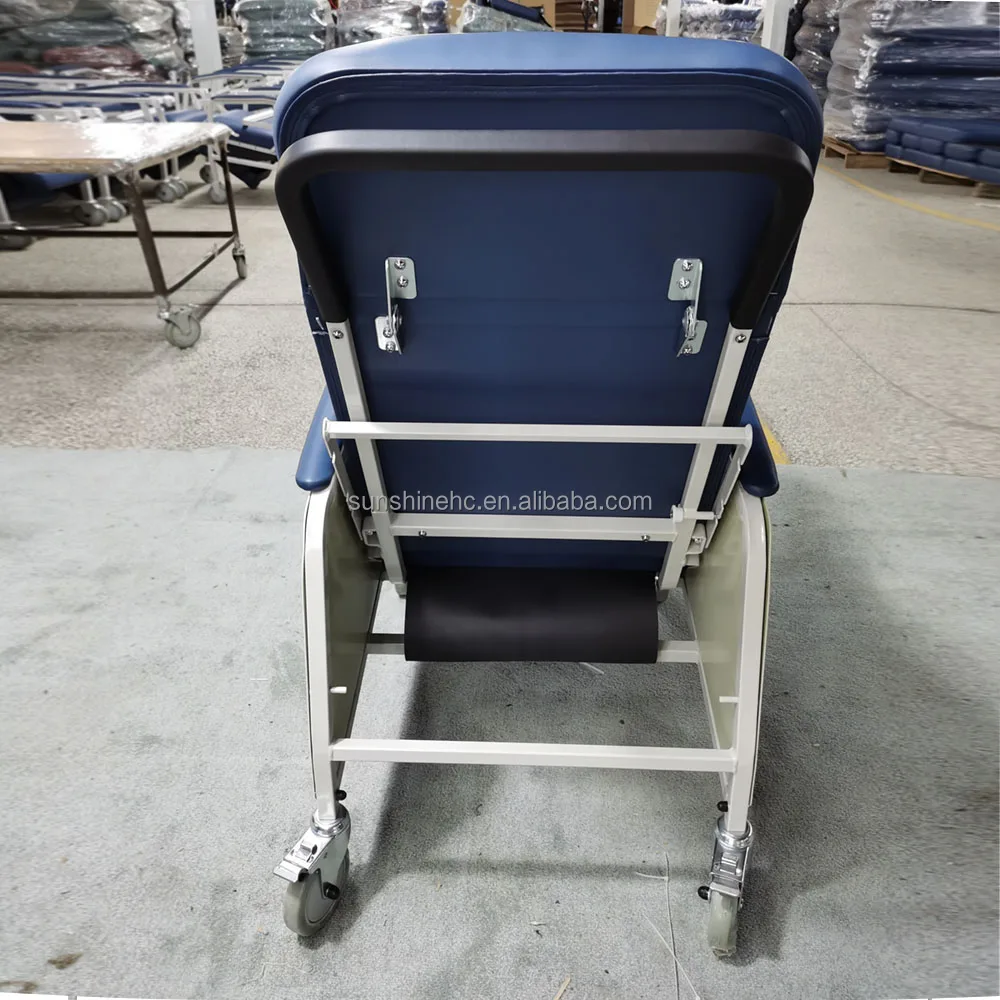 
Hospital Big Reclining Geriatric Chairs Adequate Padding and Wheeled Recliner Chair with Side Panel Geri-Chair For Elderly BS621 