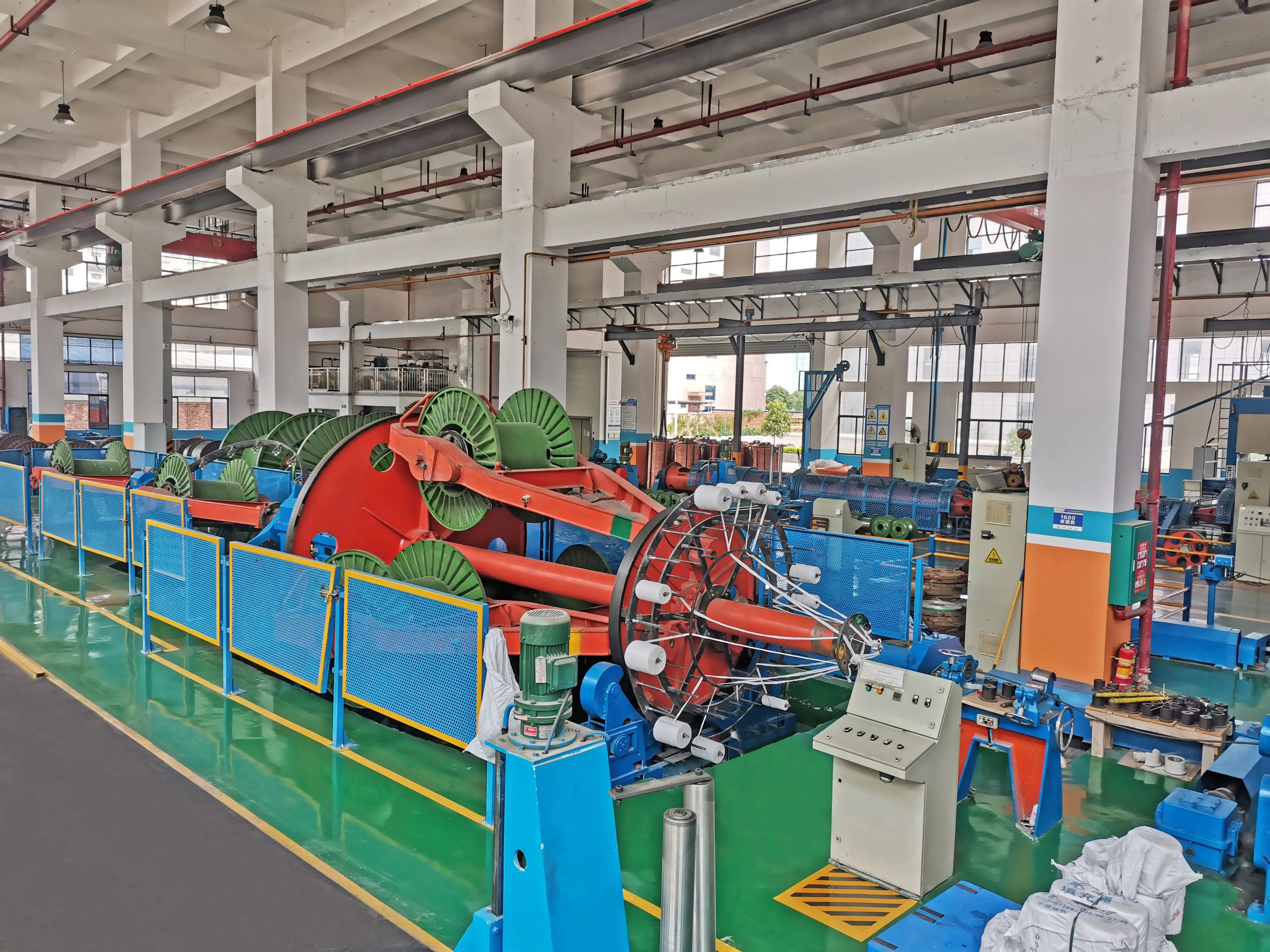 Hot H05V-U H07V-R H 1.5mm 2.5 4 6 10 25 Copper core PVC Insulated Electrical Cable and Wire Price Building