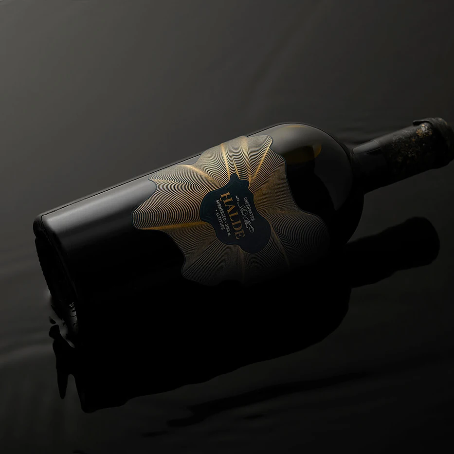 Custom eco-friendly Hot stamping metallization foil label golden waterproof spirit bottle sticker wine Packaging labels