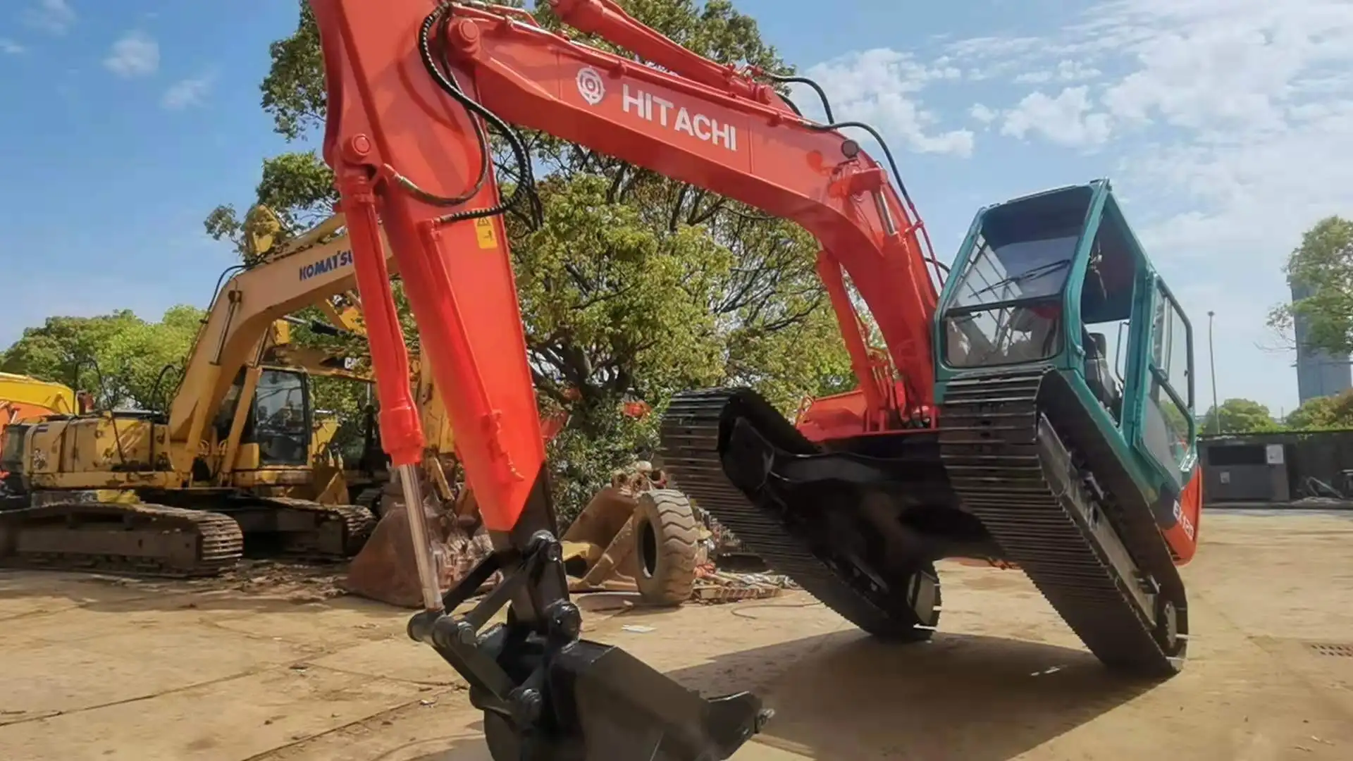 Небольшой EX120 серии hitachii б/у маленький гусеничный экскаватор ex120-3 в продаже