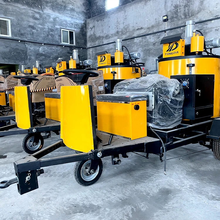 New Mobile Truck-Mounted Asphalt Crack Repair Machine for Road Sealing Machines