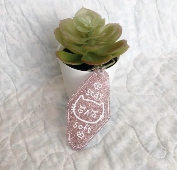 Personalized Motel Pink  KeyChain Acrylic Glitter Motel Key Tag Blank  Custom Logo Printing Keychain Motel