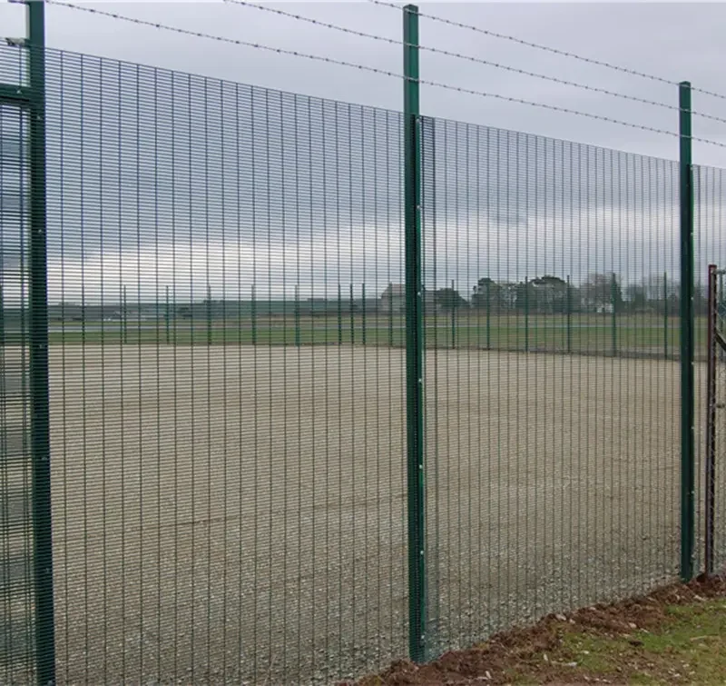 High security powder coated 358 anti climb razor wire mesh fence spikes