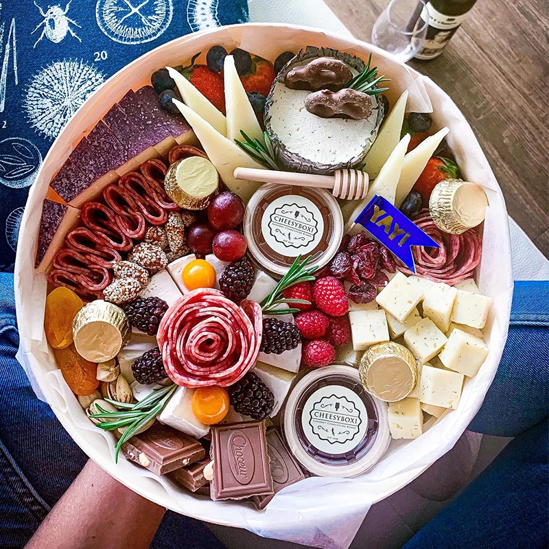 Factory Directly Sale Cheese Grazing Charcuterie Wooden Round Packaging Box Disposable Cake Lunch Christmas Food Container