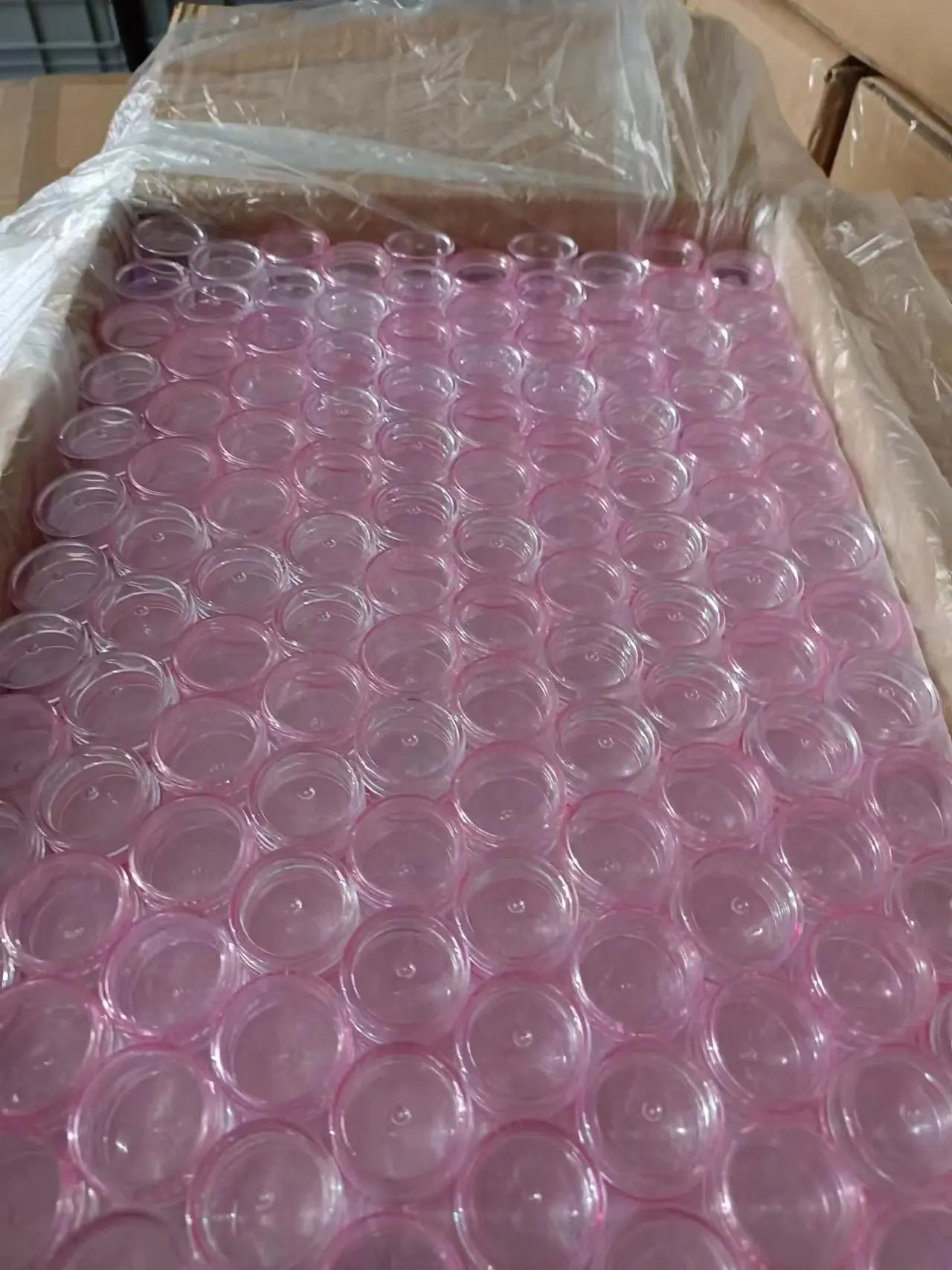 empty 3g/5g transparent plastic cosmetic sample jars with colored lids