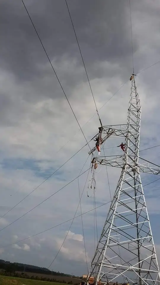 
Transmission line steel lattice tower with hot dip galvanized and related accessories 