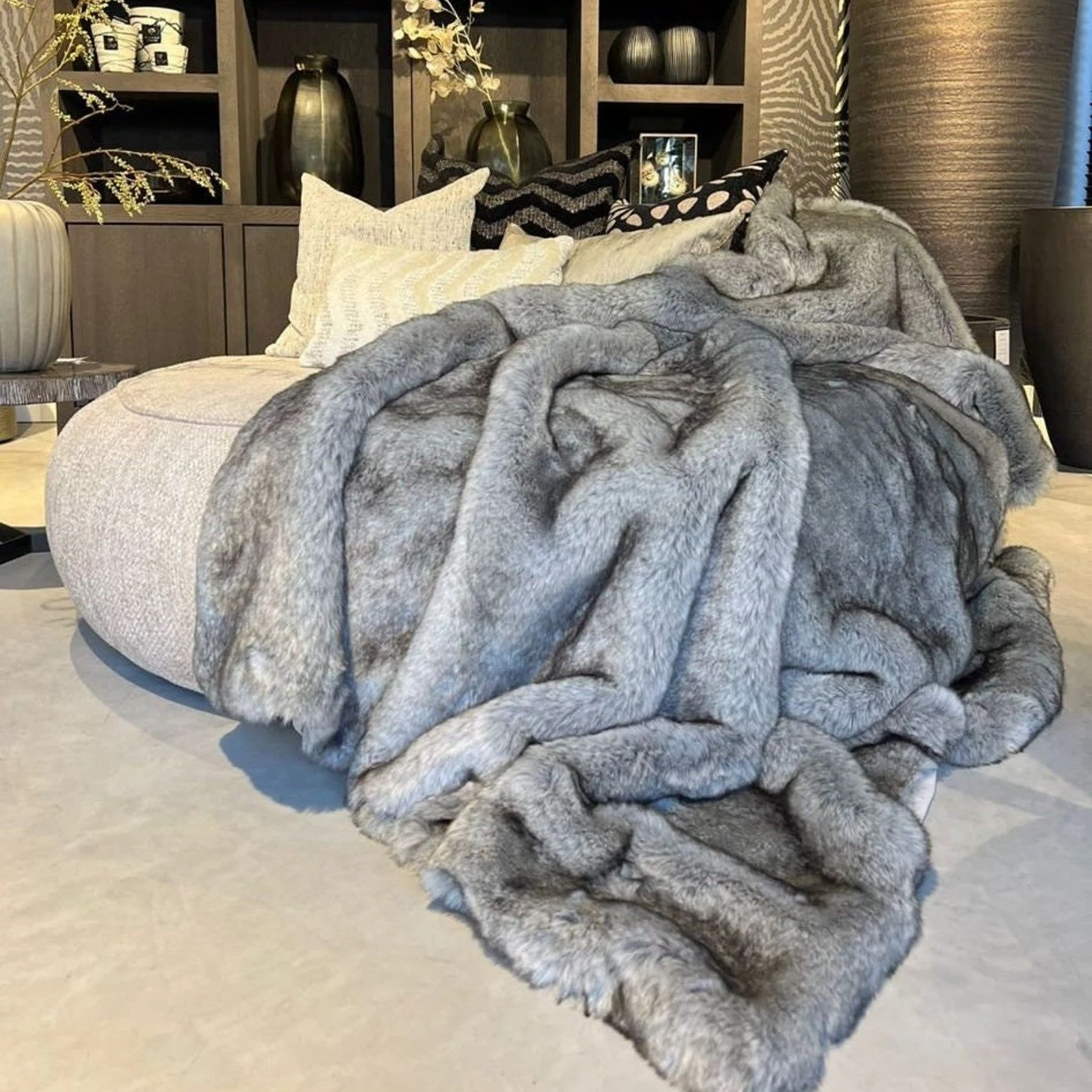 Stabile Soft Stylish Luxury Warm Embossed Tie Dye Ruched Bubbly Rabbit Faux Fur  Throw Blankets for Winter