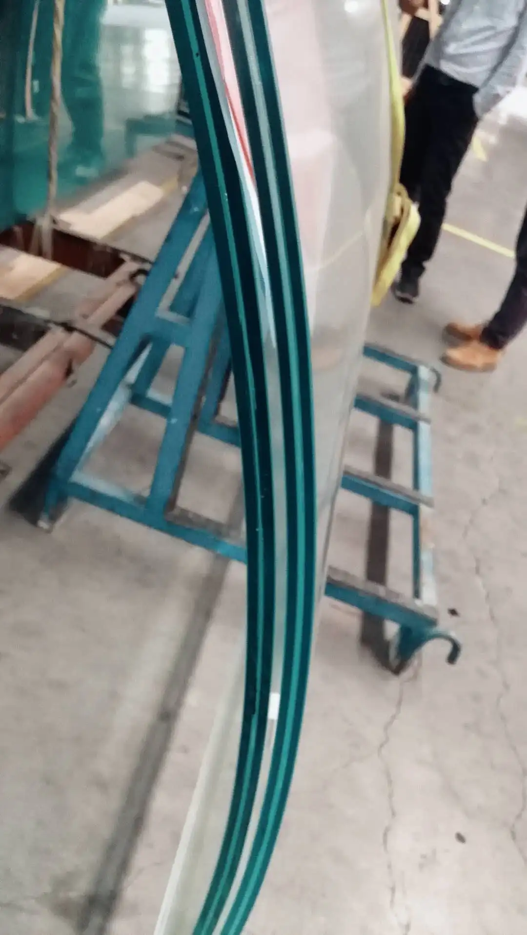 Customizable Durable and Impact-Resistant SGP PVB Curved Laminated Glass Supplier