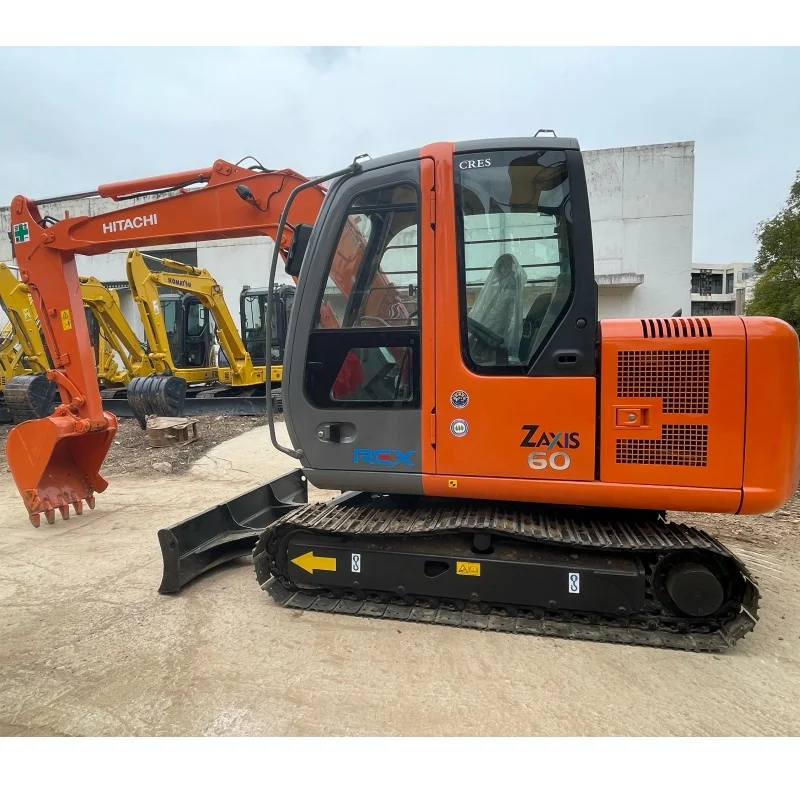 Довольно новый высококачественный Экскаватор Hitachi ZX60 хорошая производительность малогабаритная машина