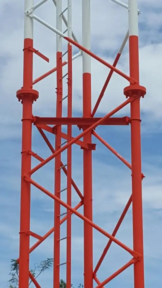 three leg steel lattice pipe microwave telecommunication tower antenna mast and communication tower for 5G construction