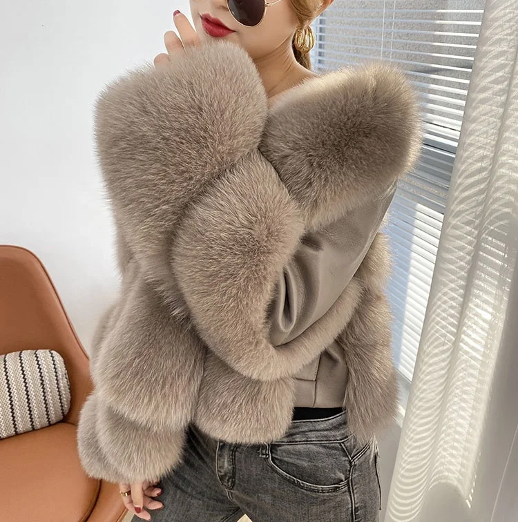 Timely delivery OEM V neck fur coat luxury warm parka genuine sheepskin leather fur jacket for fashion girls