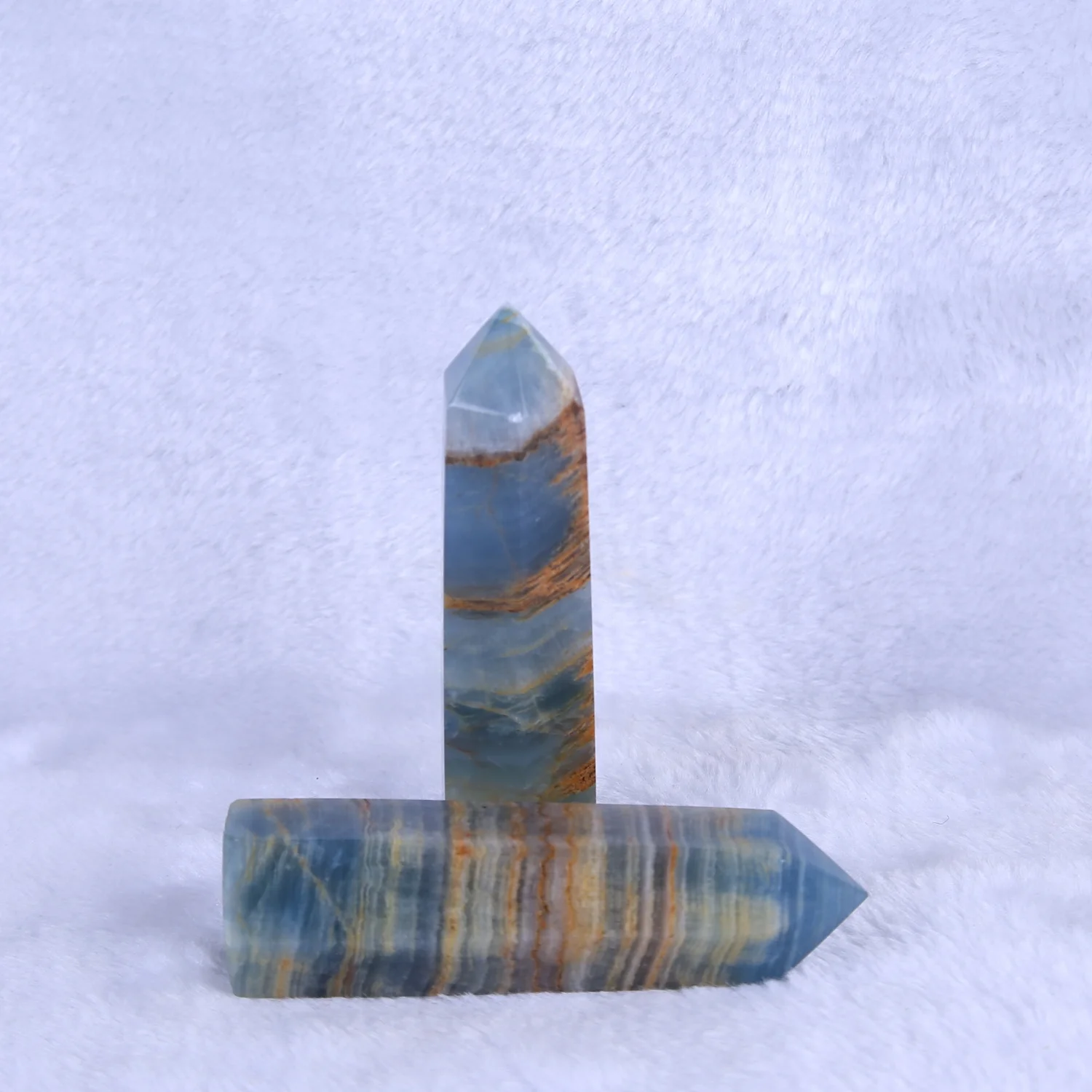 Wholesale Natural Crystal Crafts Healing Stone Blue Onyx Points Crystal Towers For Home Holiday Decoration Gifts