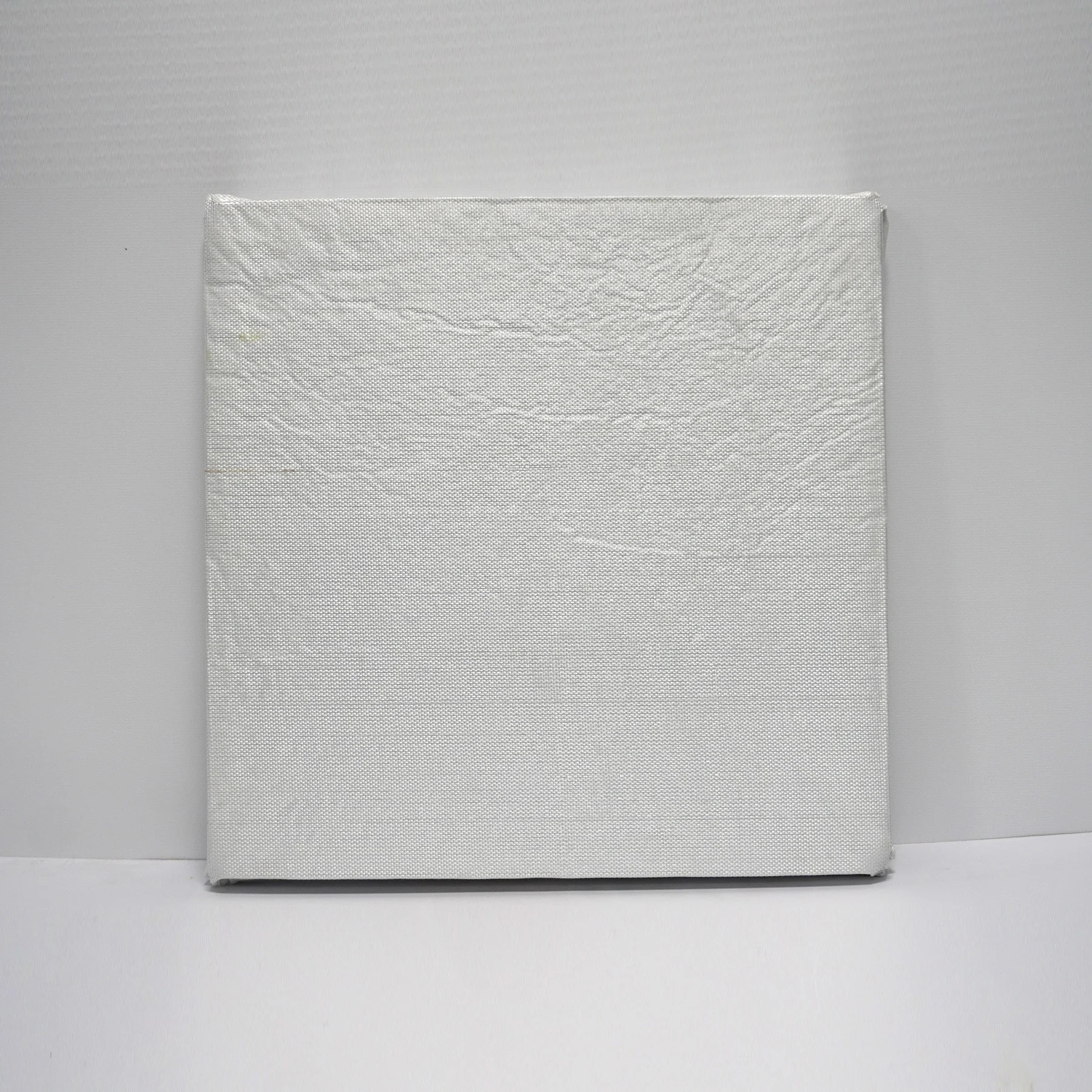 Long life span vacuum building insulation panels with fiberglass cloth convenient for building wall decoration board