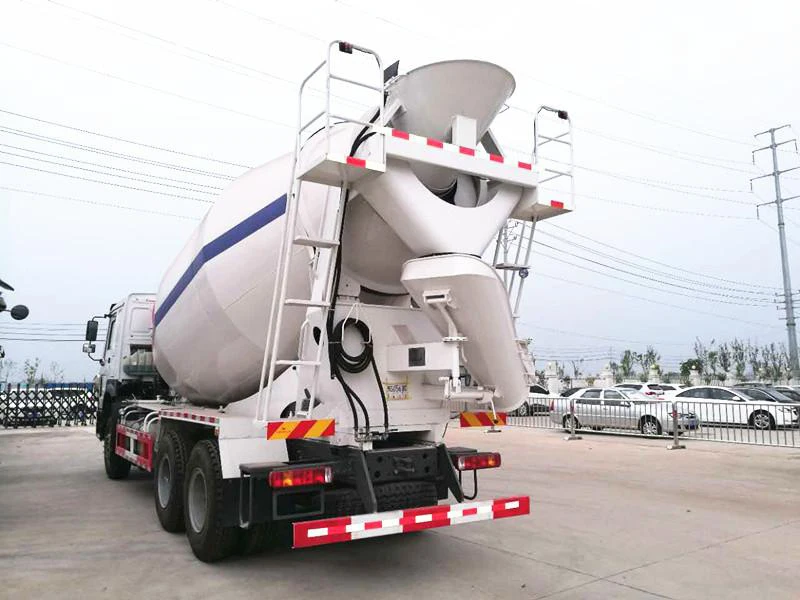 China top brand Sinotruck howo 6x4 10m3 cement truck concrete mixer truck with drum