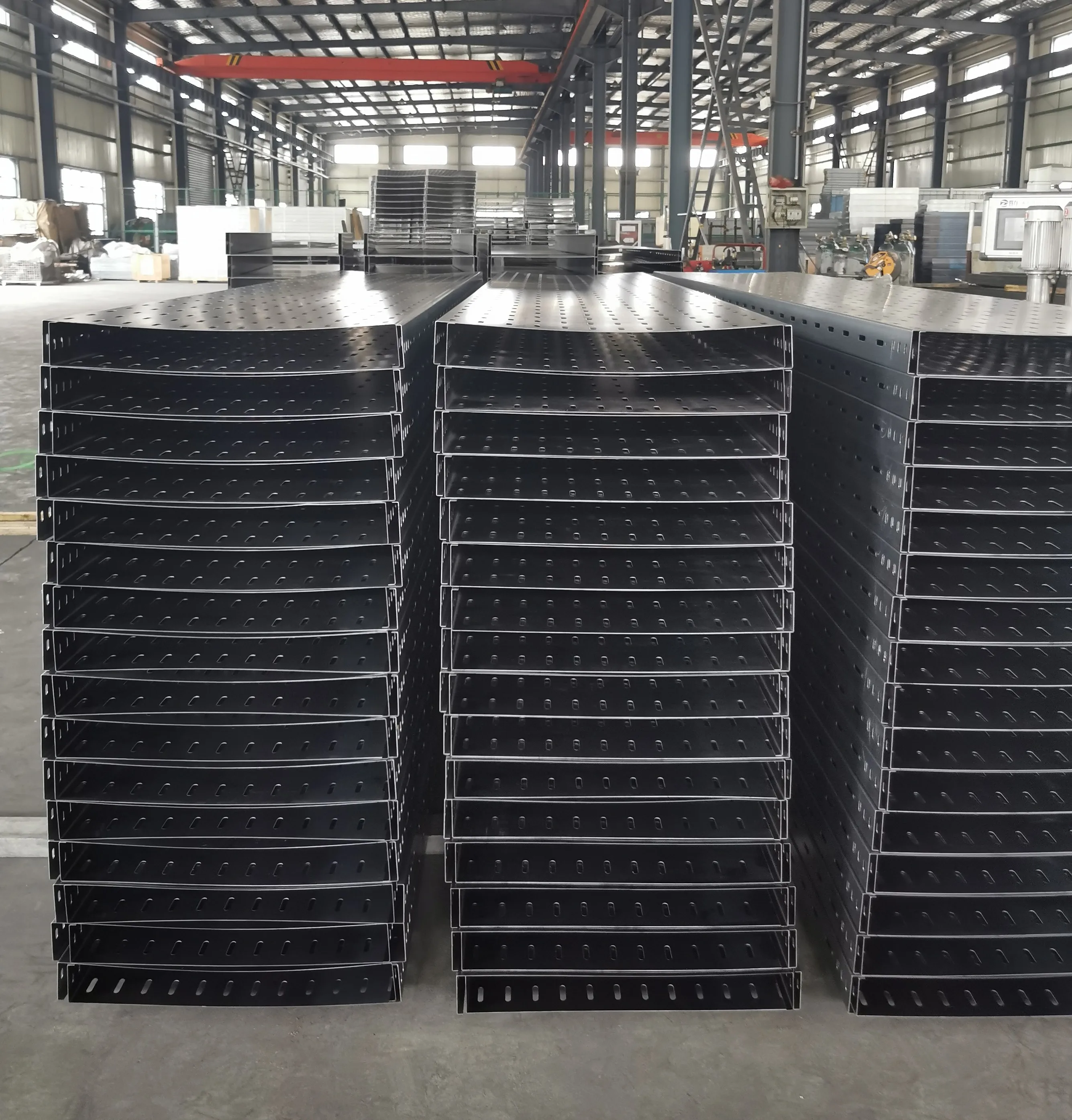 Inside Riser Cable Tray Hot Dipped Galvanized Steel Cable Tray and Perforated Cable Tray Supporting system