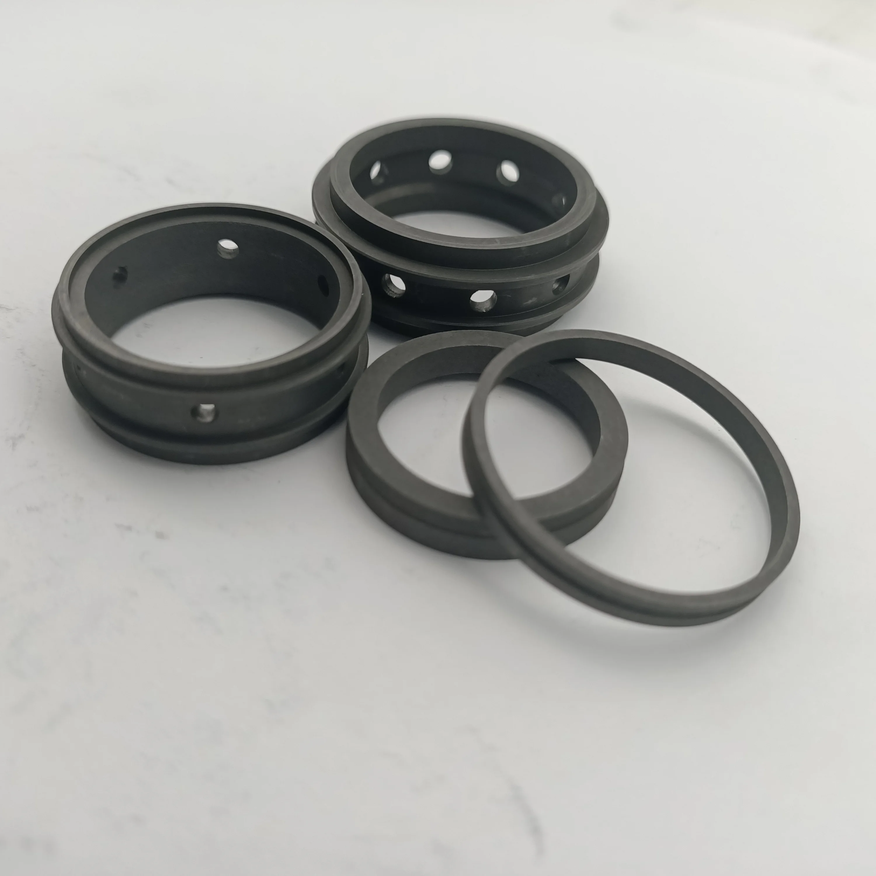 Graphite molded rings good lubrication property carbon graphite o ring