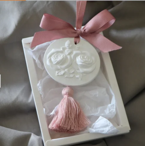 Popular Wedding Gift Customized Oval Scented Ceramic Aroma Stone Perfumed Fragrance Oil Diffuser Aroma Plaster Ceramic