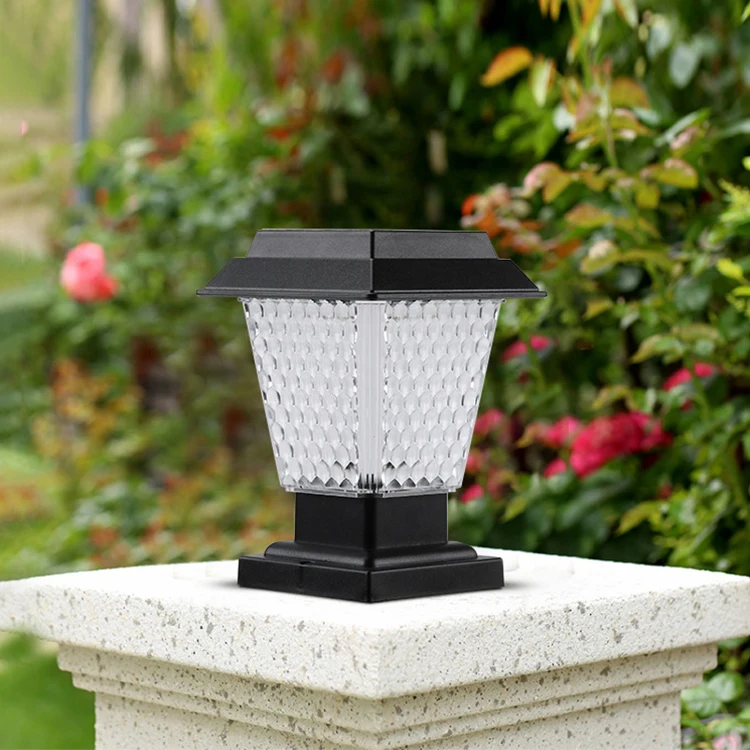 Hot Sale Waterproof IP65 Plastic Sensor Smart Outdoor 3W Decorative Road LED Solar Garden Light