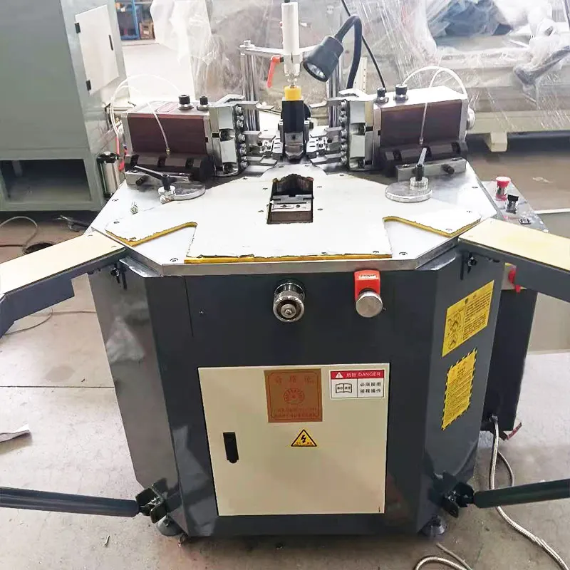 Heavy-Duty Digital Display Aluminum Profile Corner Combining Crimping Machine for Window and Door Making