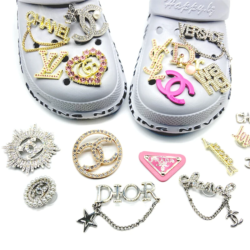 Wholesale Bling Croc Charms Luxury Metal Designer Charms  Diamond Shoe Charms Decoration
