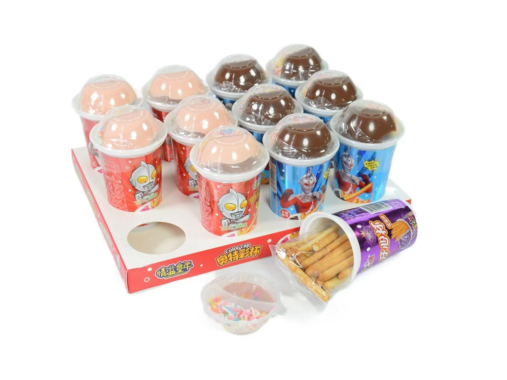 Chinese Snacks Food Children Chocolate Candy Wafers Strawberry Cream Mini Sticks Biscuits Chocolate Finger Biscuits Snack Cup